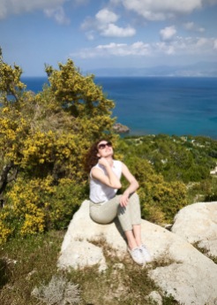 Sitting in the sun on Lara peninsula